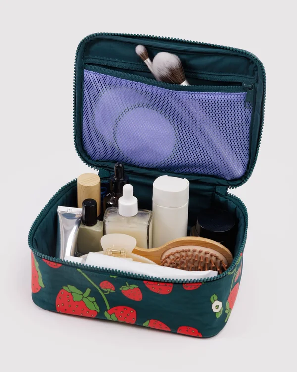 Small Cosmetic Case - Strawberry Blossom - Material: heavyweight-nylon